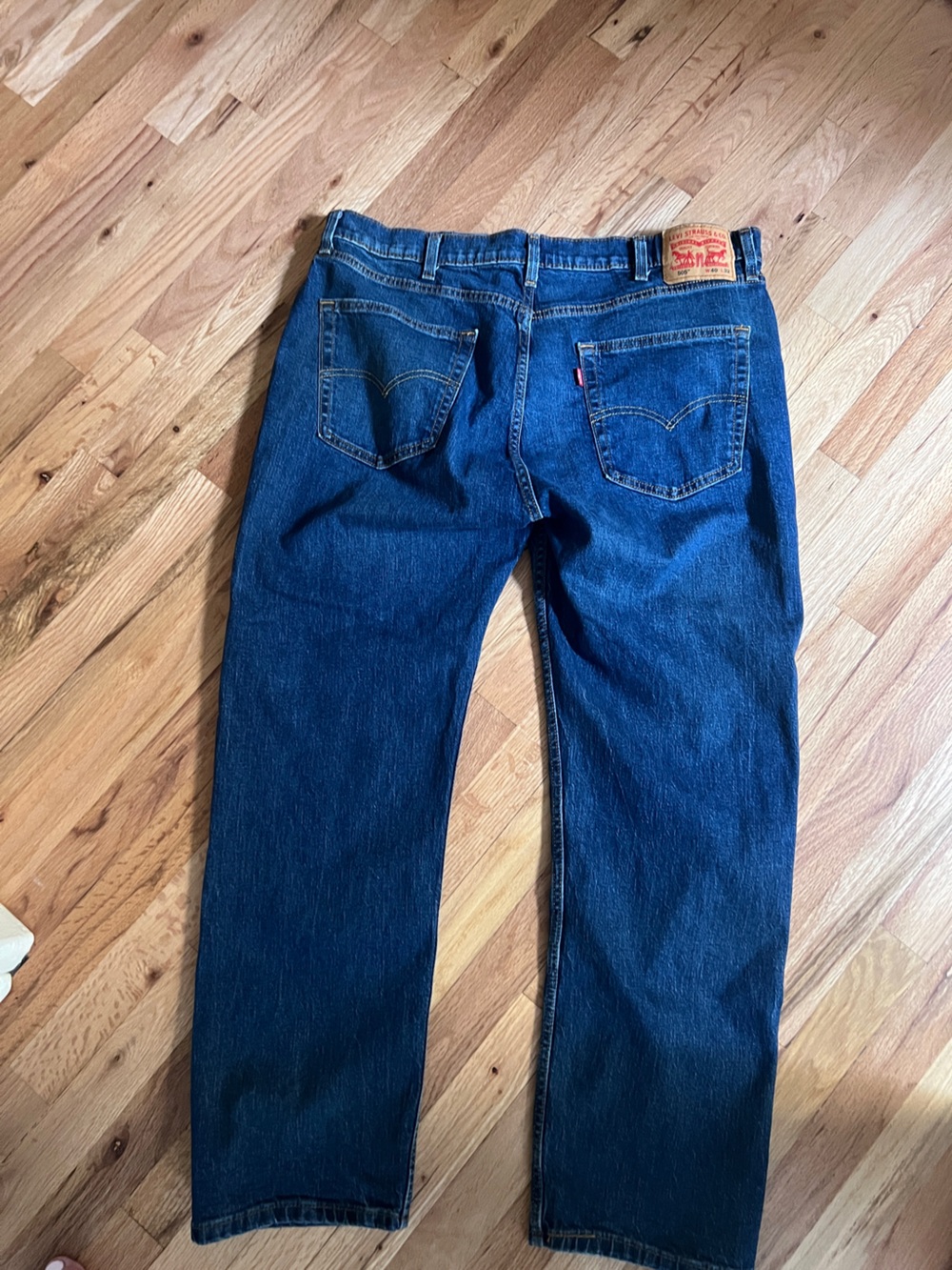 Classic Levi's 505 Regular Fit Straight Leg Jeans – Size 40 x 32